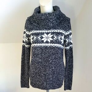 Dress Barn Womens Cowl Neck Heather Black White with Snow Flakes Knit Sweater S